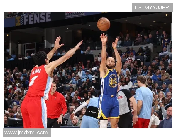 勇士主帅透露库里恢复情况：将在季后赛中复出展现巅峰状态