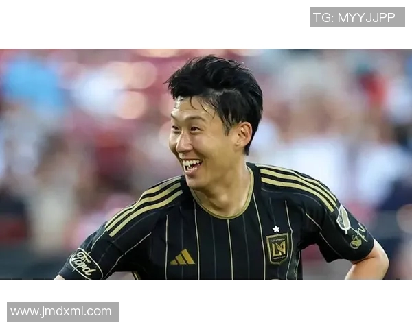 孙兴O的足球传奇之路：从青涩少年到世界顶级球星的蜕变与荣耀