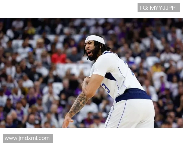 勇士与马刺激战正酣NBA直播精彩瞬间全程回顾