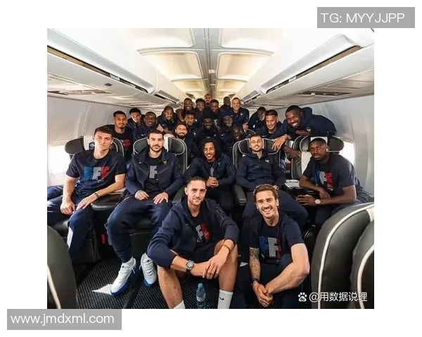 坎塞洛的足球之路:从天才少年到世界顶级后卫的蜕变与成就 坎塞洛的足球之路:从天才少年到世界顶级后卫的蜕变与成就