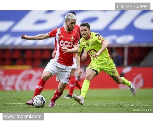 威廉二世与埃因霍温的精彩对决揭示足球战术与团队合作的魅力