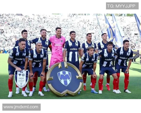 蒙特雷与萨卡特的激烈对决揭示了足球战术的魅力与团队合作的重要性 蒙特雷与萨卡特的激烈对决揭示了足球战术的魅力与团队合作的重要性