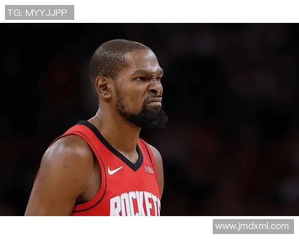 勇士杜兰特在对阵魔术时的精彩表现与比赛分析